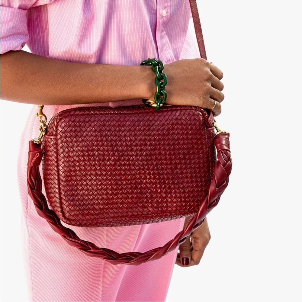 ISO - CLARE V Marisol Diagonal Weave in Oxblood